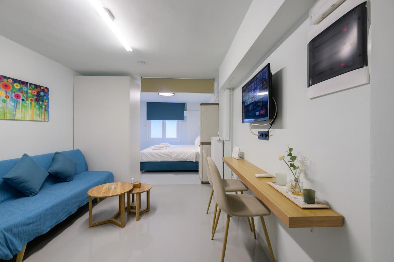 Fully Renovated Underground Flat In Pagrati Διαμέρισμα Αθήνα Εξωτερικό φωτογραφία