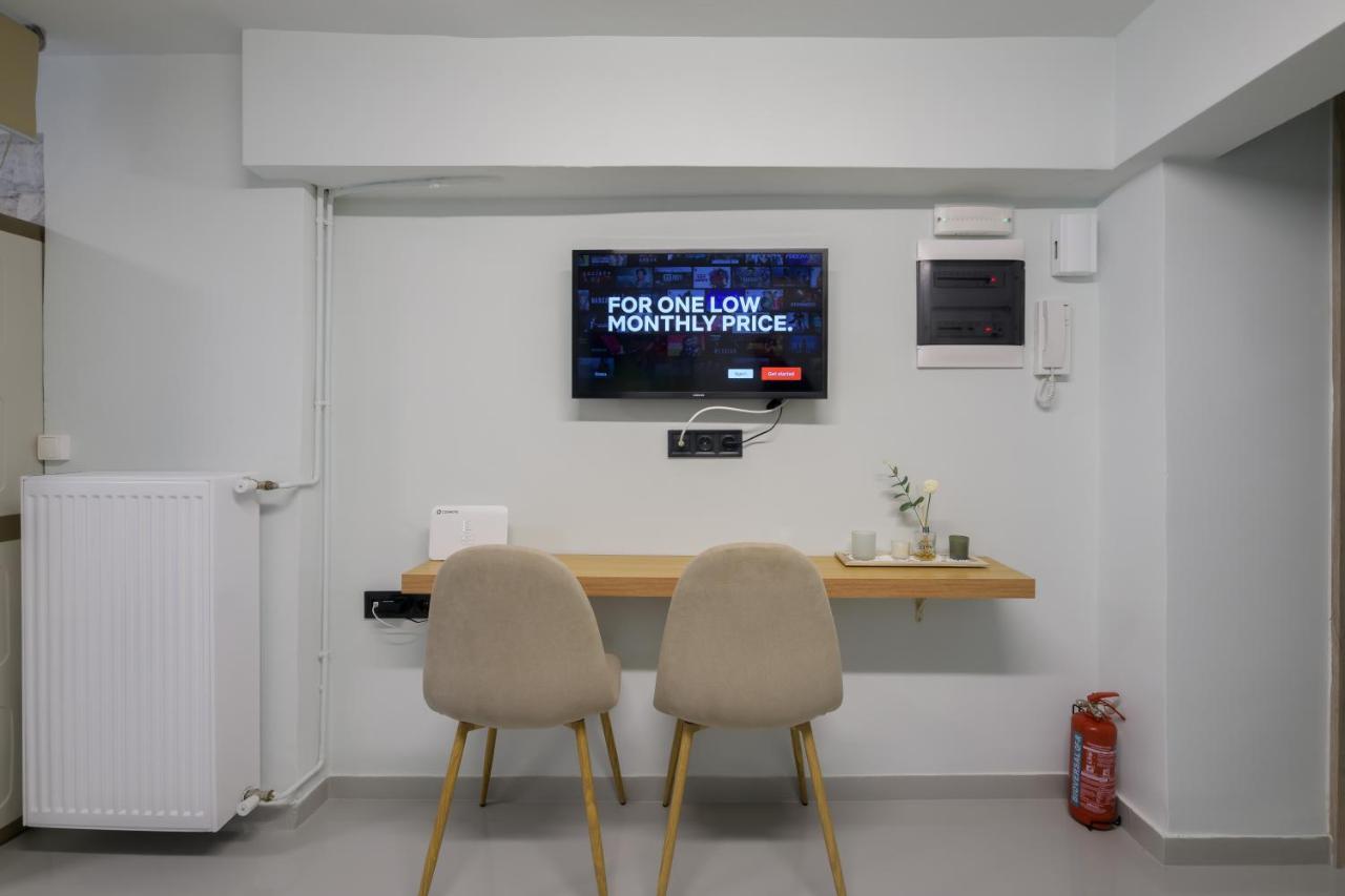 Fully Renovated Underground Flat In Pagrati Διαμέρισμα Αθήνα Εξωτερικό φωτογραφία